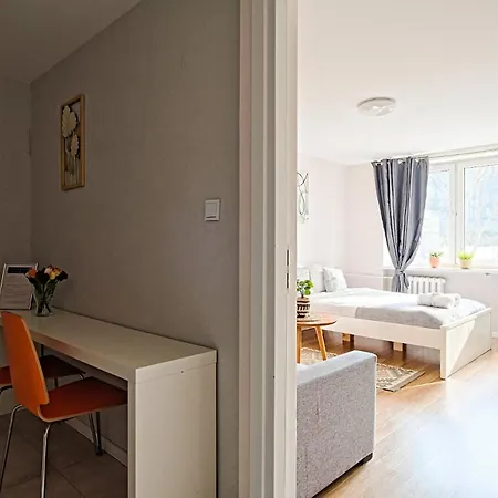 Oasis 2 In Center Downtown * Varšava